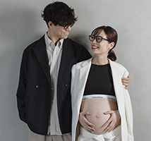 新郎と妊婦